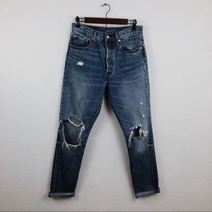 //LEVIS// 501 Distressed High Waisted Jeans
